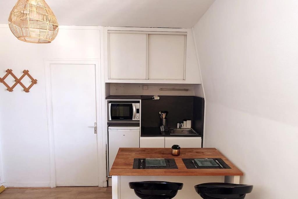 Le Petit Studio Senlisien Senlis  Luaran gambar