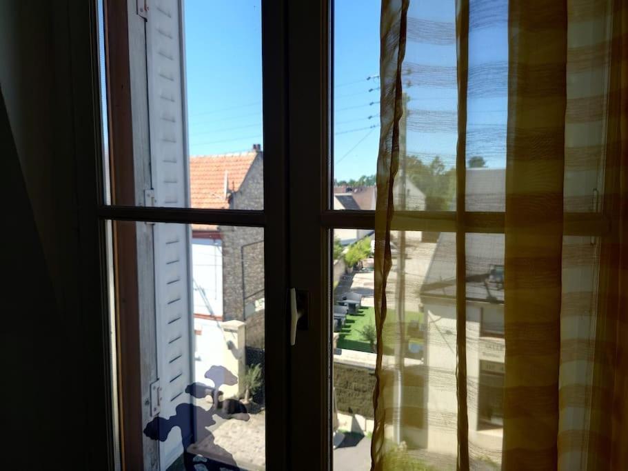 Le Petit Studio Senlisien Senlis  Luaran gambar